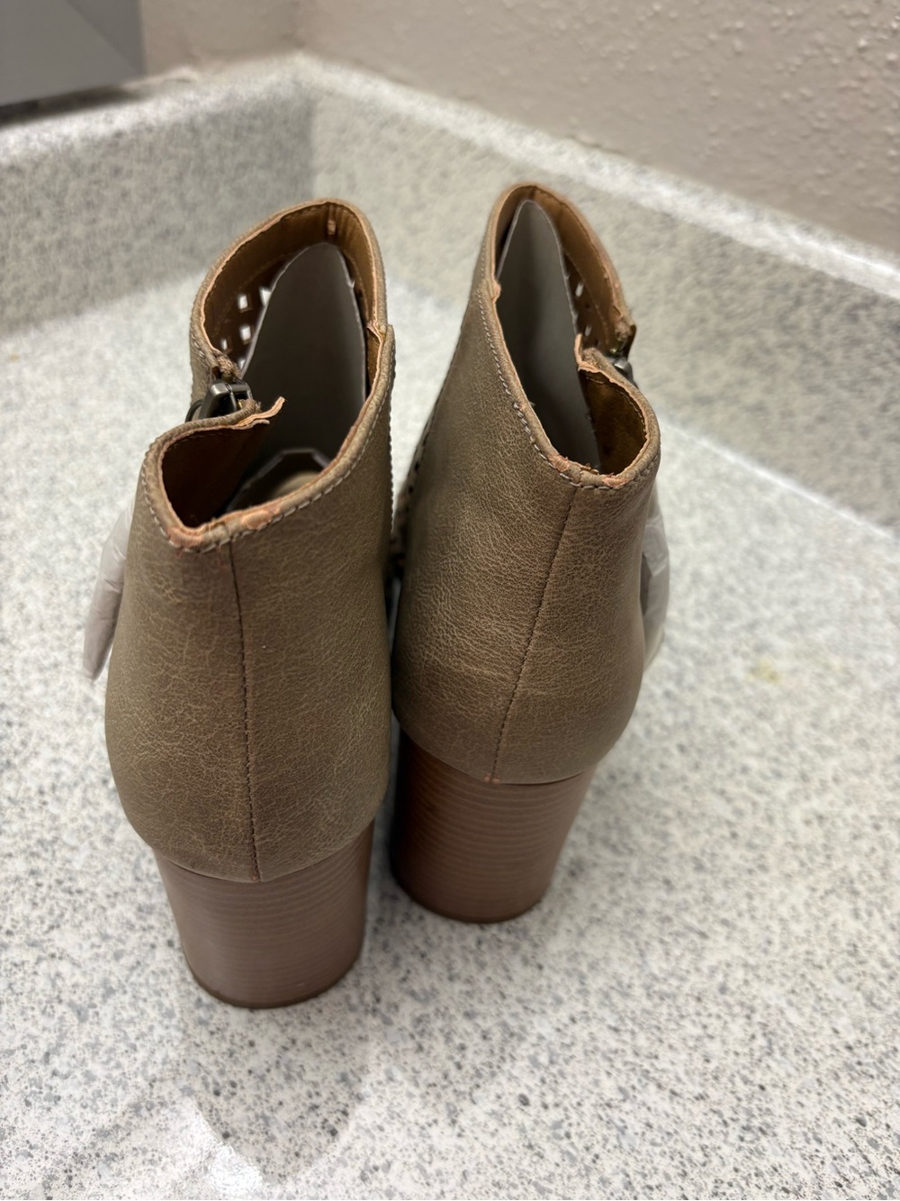 Women’s Ankle Booties in Taupe Brown